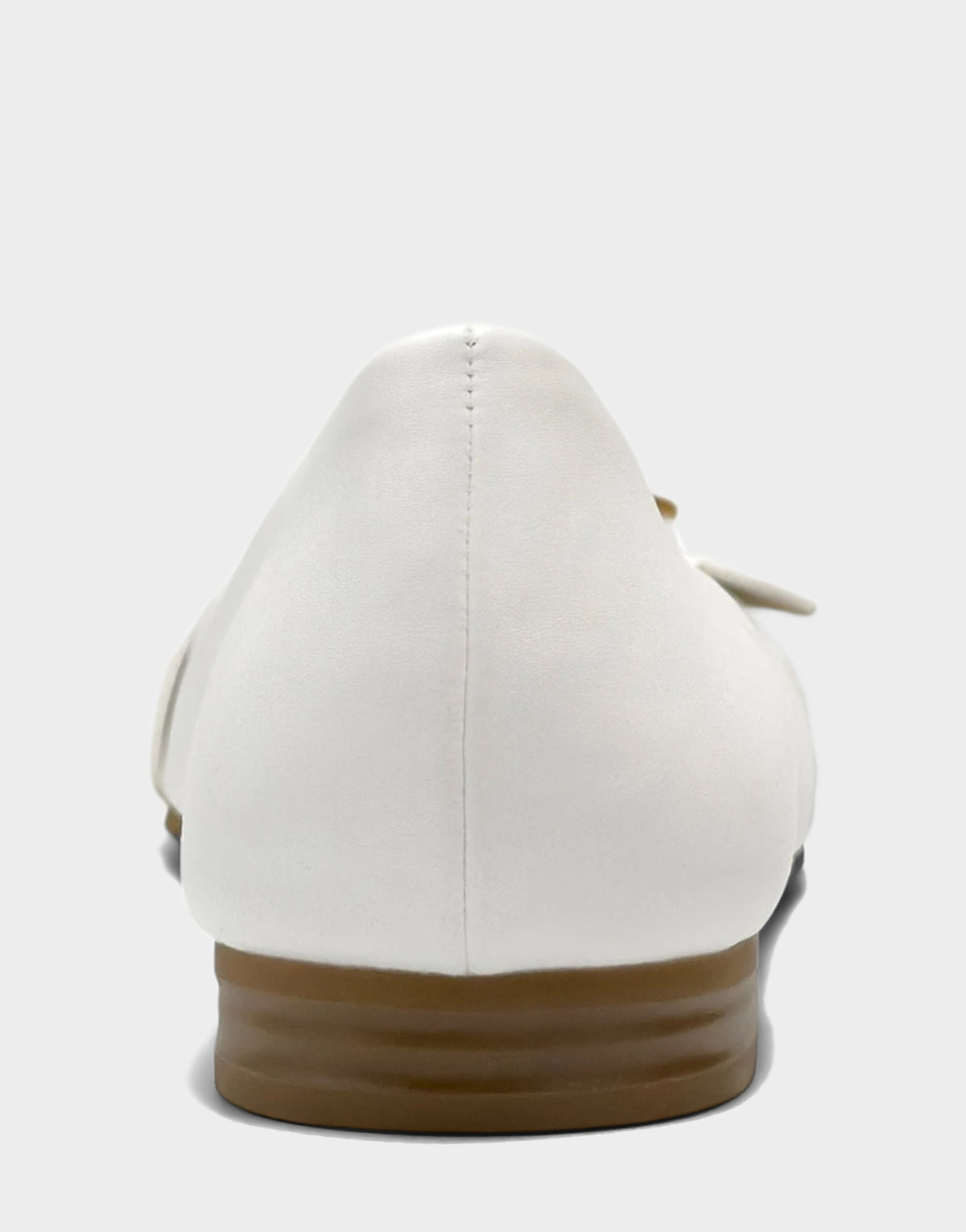 Aerosoles Casual Flat in White