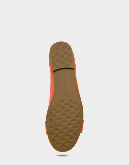 Aerosoles Casual Flat in Orange