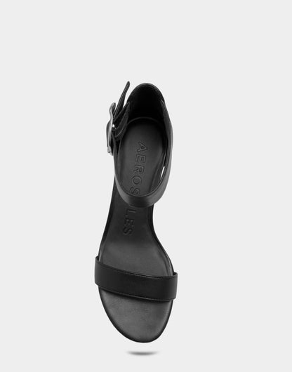 Aerosoles Low Heeled Sandal in Black