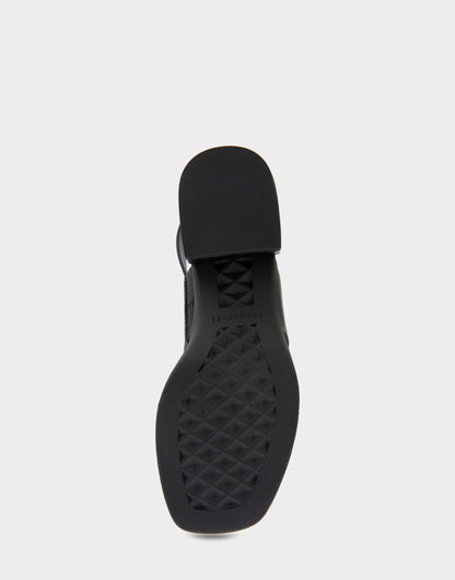 Aerosoles Banded Back Strap Low Block Heel Sandal in Black Faux Leather
